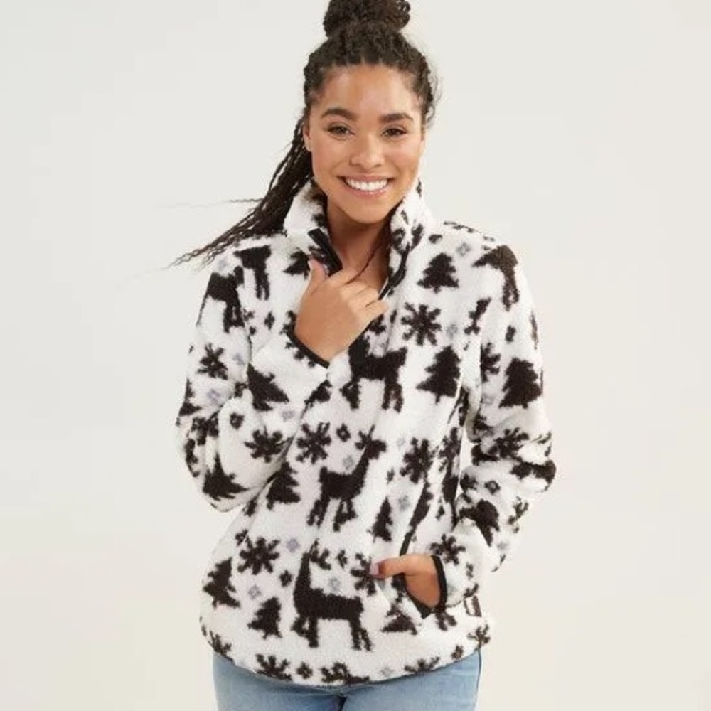NWT Vera Bradley Teddy Fleece Pocket Pullover Nordic Deer black and white Medium